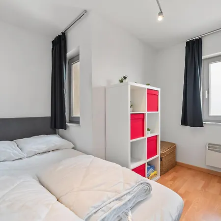 Seaview With Terrace, Cleaning Included *