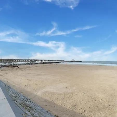 Seaview With Terrace, Cleaning Included Blankenberge